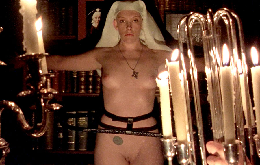 Topless toni collette Toni Collette